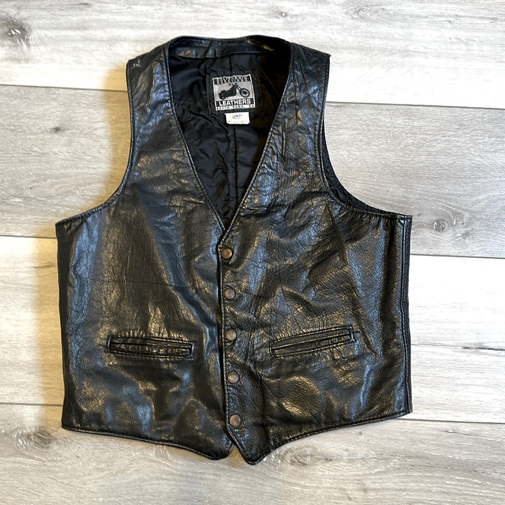 Vintage California Leathers Black Leather Motorcycle Vest – Size 42 
PTP- 19”